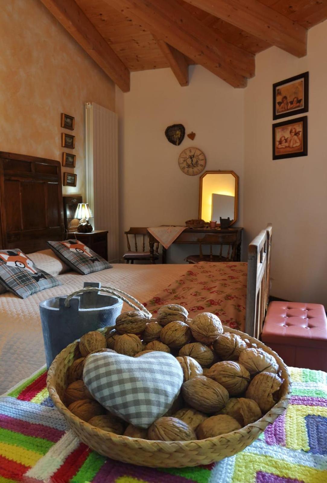 Villa Amaranta Room And Breakfast Эдоло Экстерьер фото